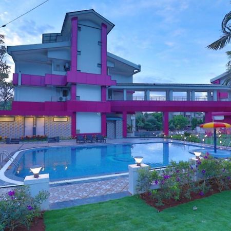 Imperial Grande Resort Lonavala Dış mekan fotoğraf
