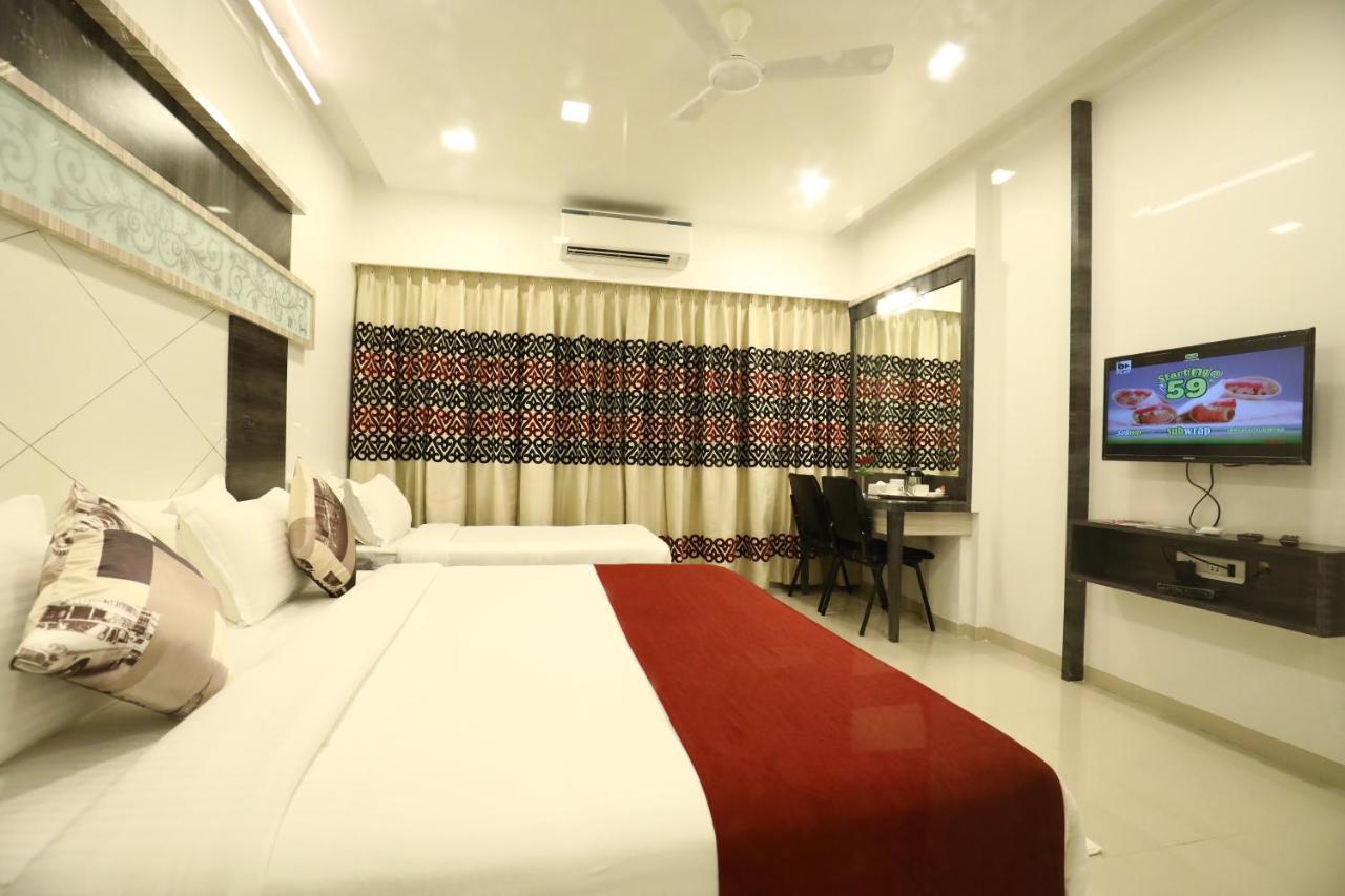 Imperial Grande Resort Lonavala Dış mekan fotoğraf