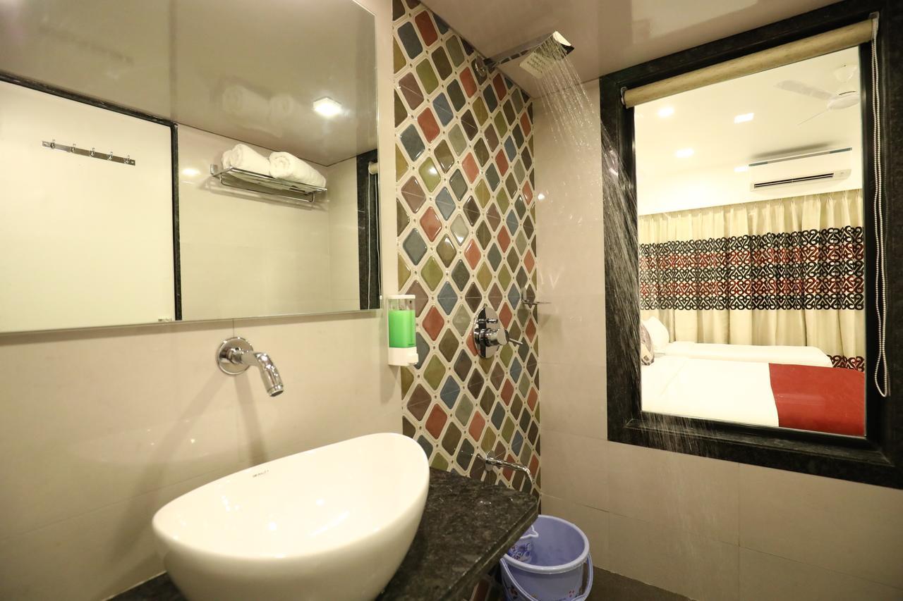 Imperial Grande Resort Lonavala Dış mekan fotoğraf