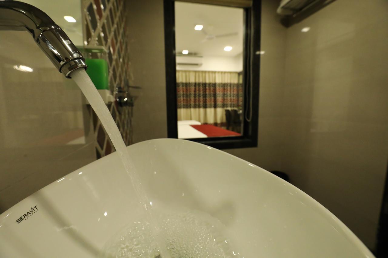 Imperial Grande Resort Lonavala Dış mekan fotoğraf