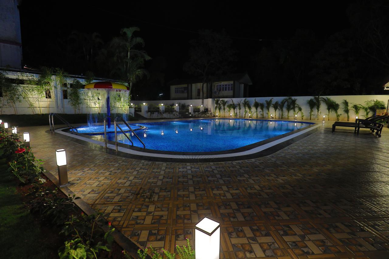 Imperial Grande Resort Lonavala Dış mekan fotoğraf
